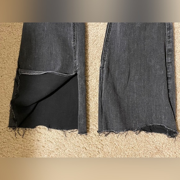 Hollister high rise flare jeans - Picture 3 of 4